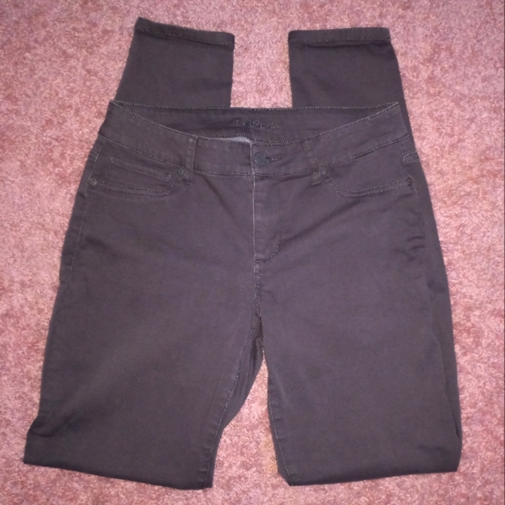 Maurices* Grey Skinny Jeggings